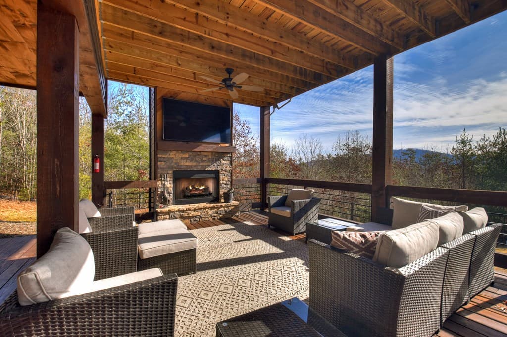 1038 Synacia Drive, Mineral Bluff GA 30559 - Photo
