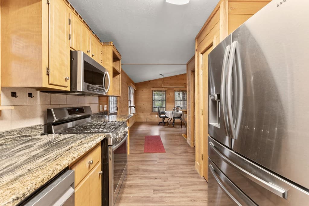 279 Cindy Cove Road, Blairsville GA 30512 - Photo
