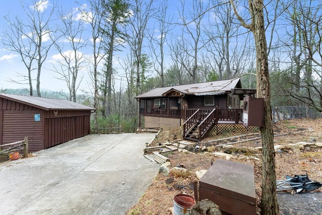 279 Cindy Cove Road, Blairsville GA 30512 - Primary photo