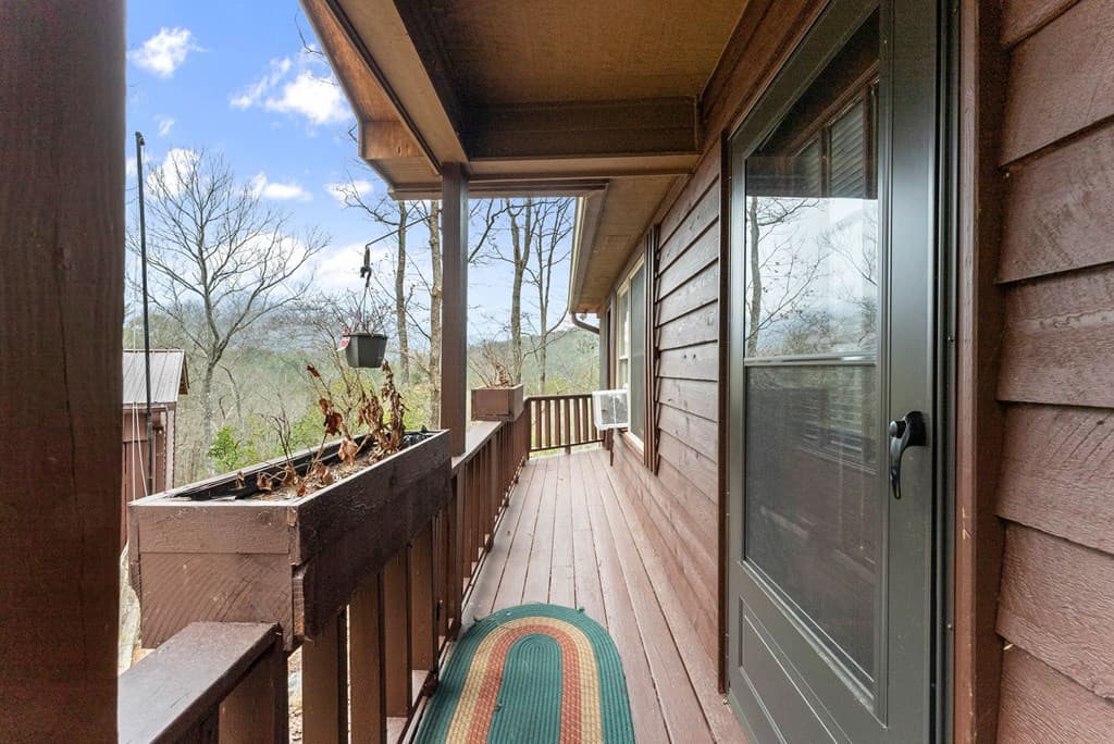 279 Cindy Cove Road, Blairsville GA 30512 - Photo
