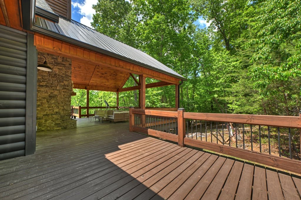 346 Logan Drive, Mineral Bluff GA 30559 - Photo
