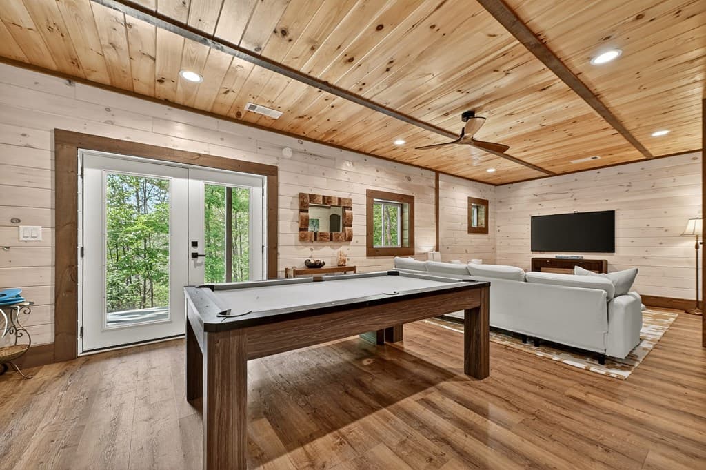 346 Logan Drive, Mineral Bluff GA 30559 - Photo
