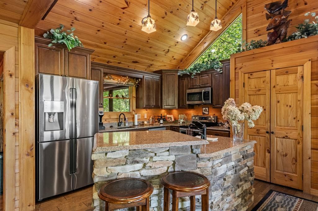 194 Squirrel Chase Drive, Morganton GA 30560 - Photo