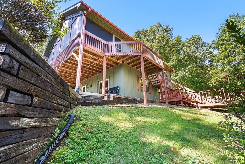 138 Oakwood Trail, Mineral Bluff GA 30559 - Photo