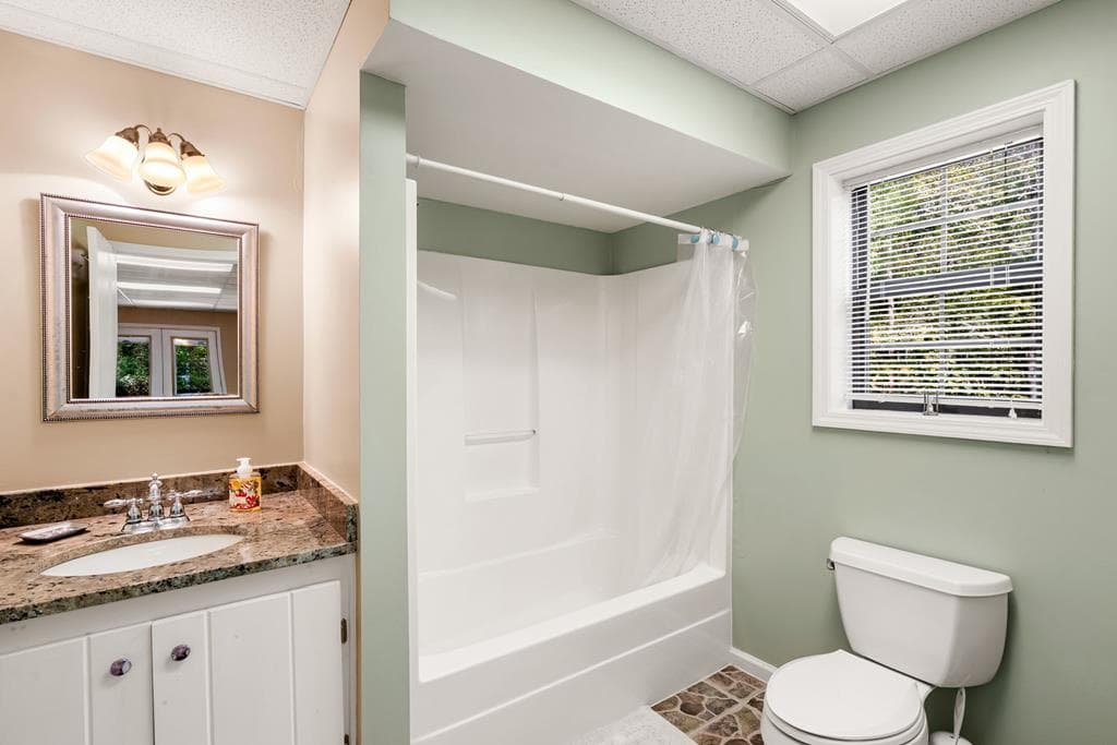 138 Oakwood Trail, Mineral Bluff GA 30559 - Photo