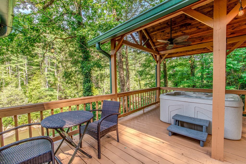 55 River Bend Lane, Blue Ridge GA 30513 - Photo