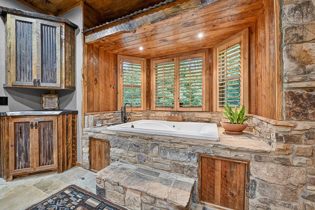 785 Wehunt Road, Blue Ridge GA 30513 - Photo