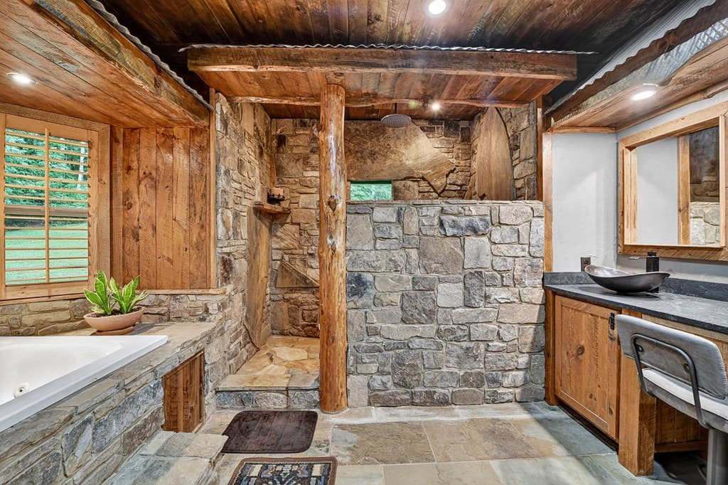 785 Wehunt Road, Blue Ridge GA 30513 - Photo