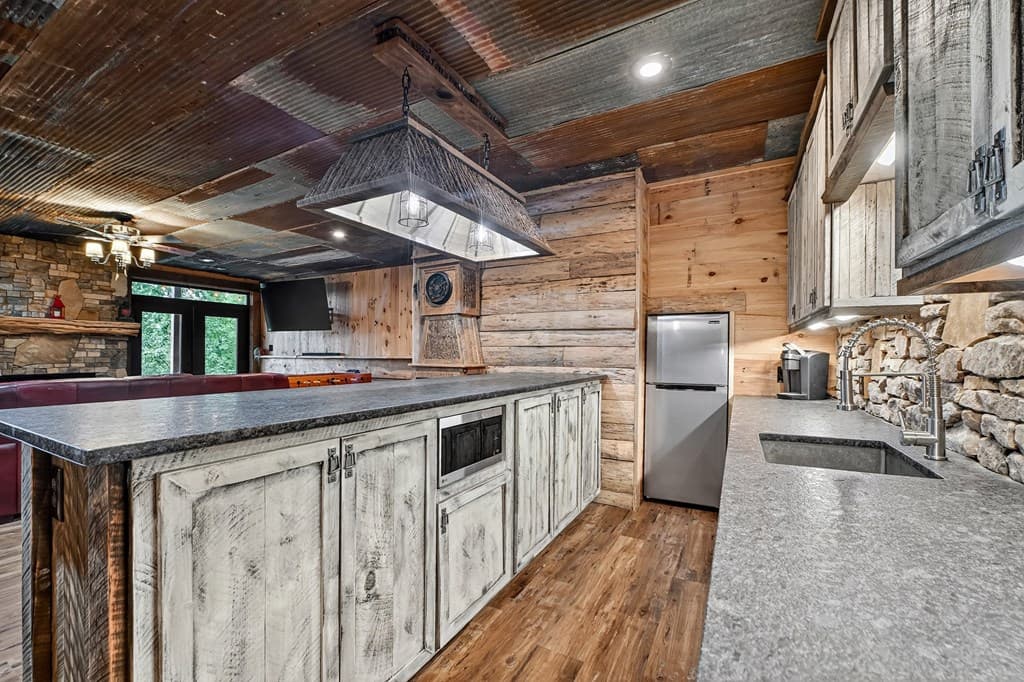 785 Wehunt Road, Blue Ridge GA 30513 - Photo