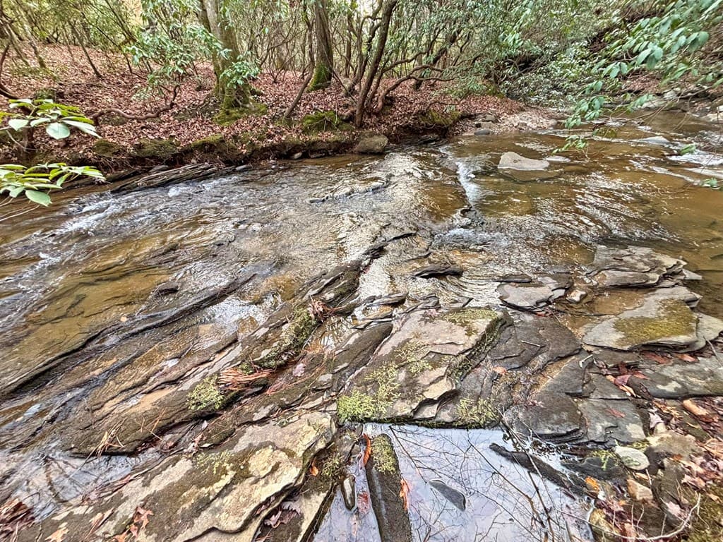 5AC Lovejoy Lane, Talking Rock GA 30175 - Photo