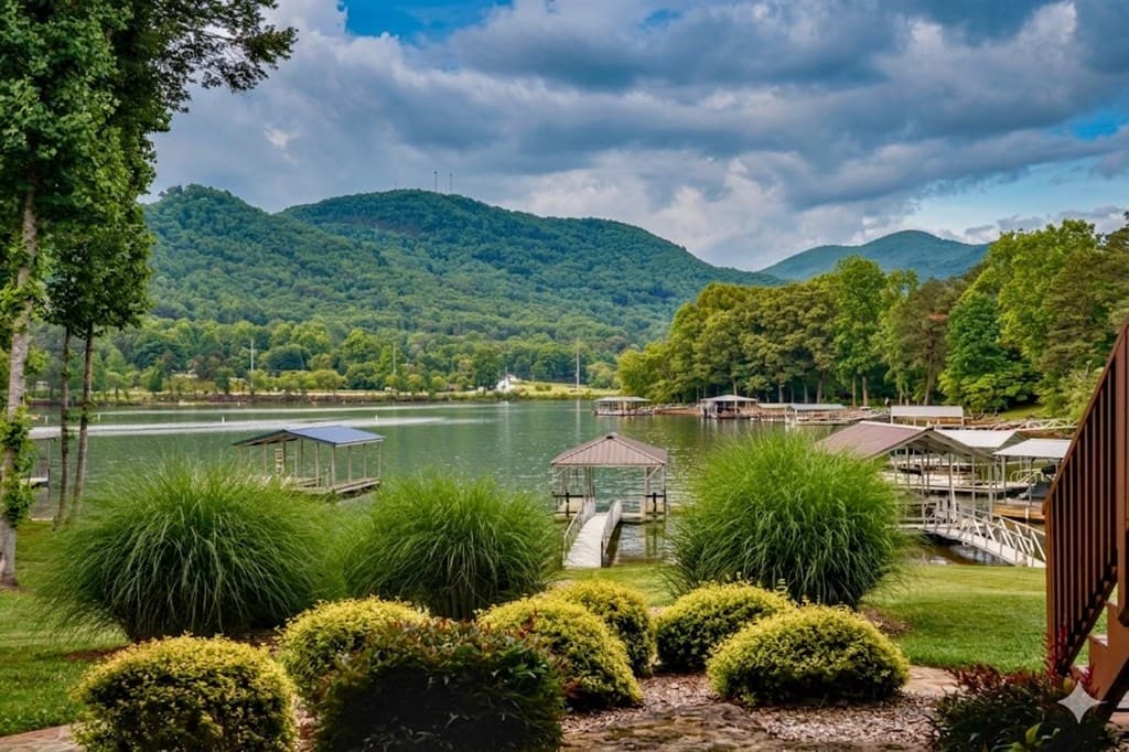 577 Beech Cove Drive, Hiawassee GA 30546 - Photo