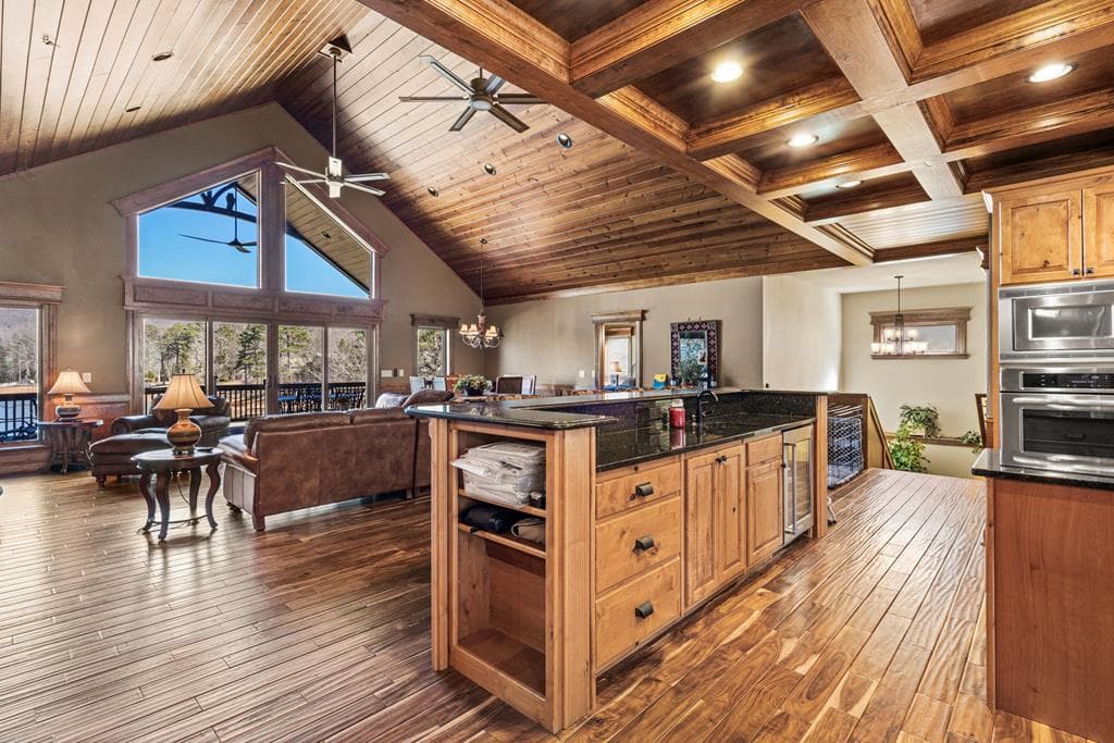 577 Beech Cove Drive, Hiawassee GA 30546 - Photo