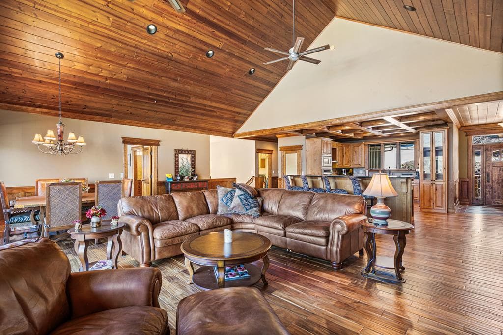 577 Beech Cove Drive, Hiawassee GA 30546 - Photo