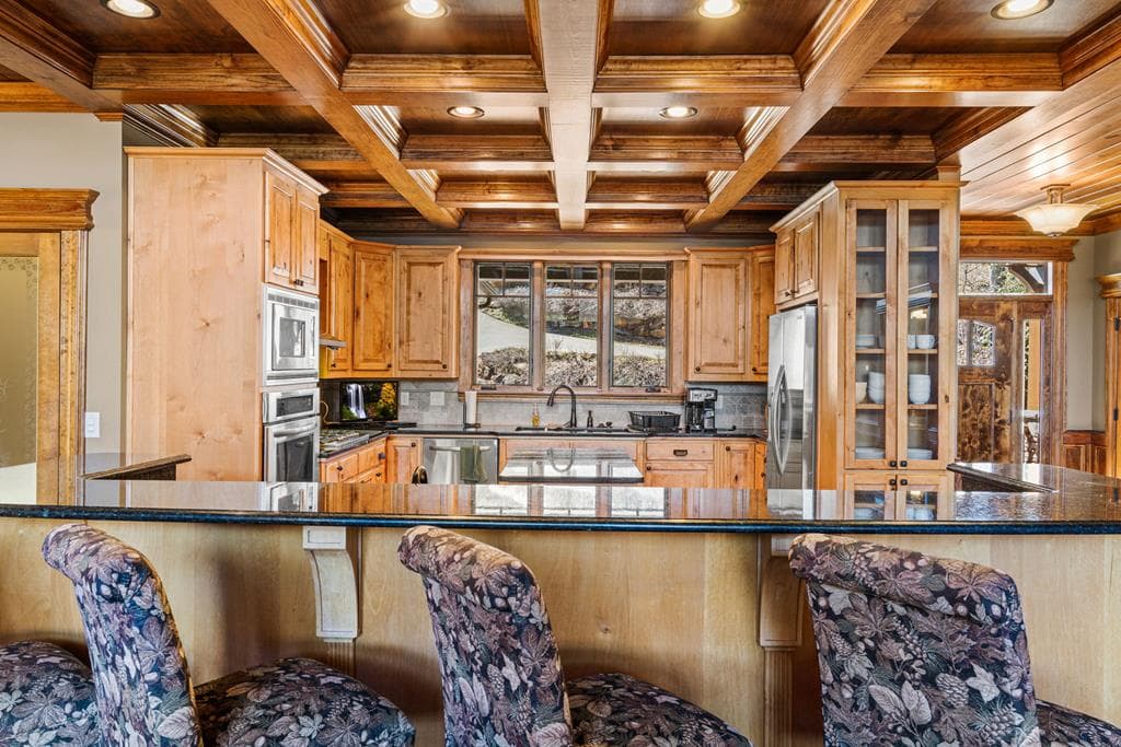 577 Beech Cove Drive, Hiawassee GA 30546 - Photo