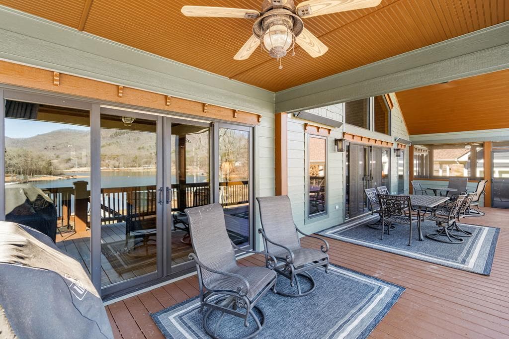 577 Beech Cove Drive, Hiawassee GA 30546 - Photo