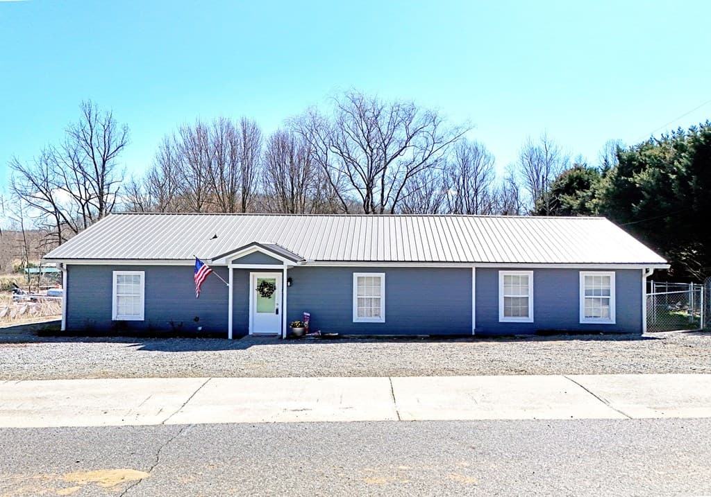 91 Hickory Street, Hayesville NC 28904 - Photo