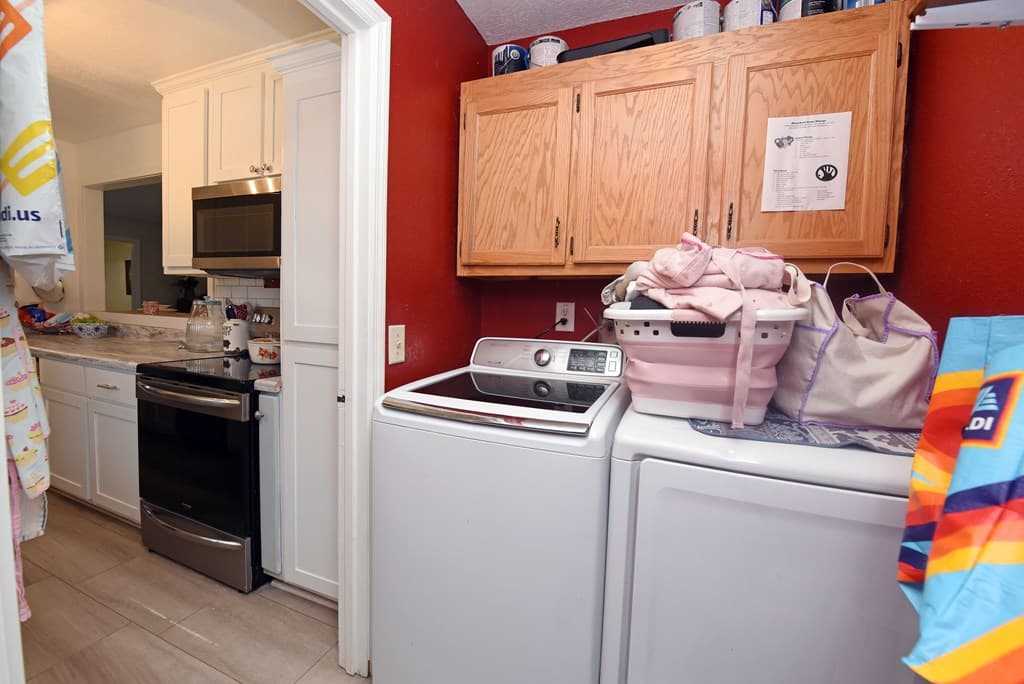 91 Hickory Street, Hayesville NC 28904 - Photo