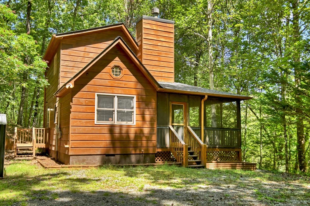 1466 Indian Trail, Mccaysville GA 30555 - Photo
