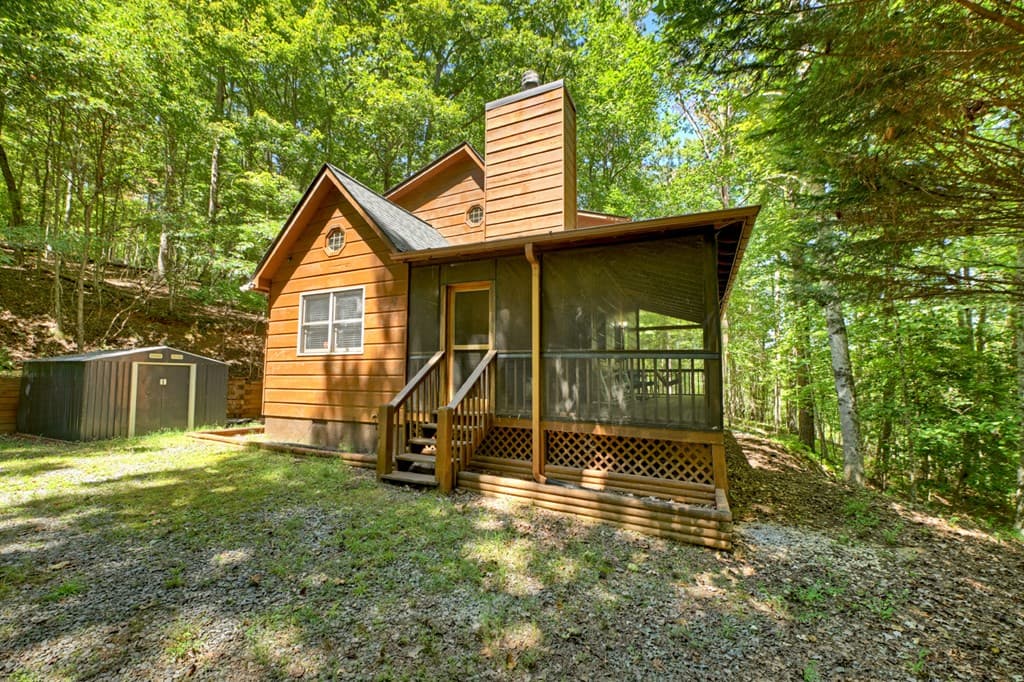 1466 Indian Trail, Mccaysville GA 30555 - Photo