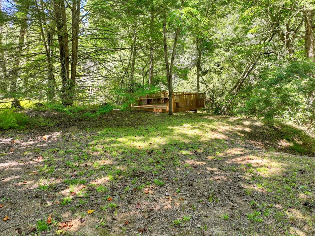 1466 Indian Trail, Mccaysville GA 30555 - Photo