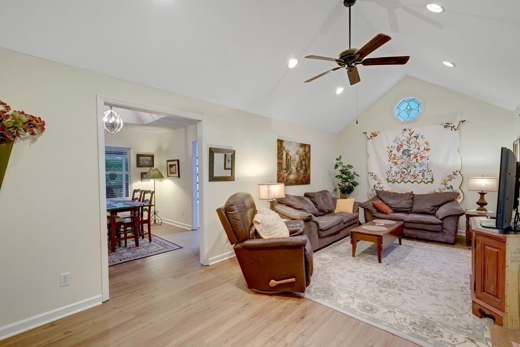 125 Jess Hooper Drive, Hayesville NC 28904 - Photo