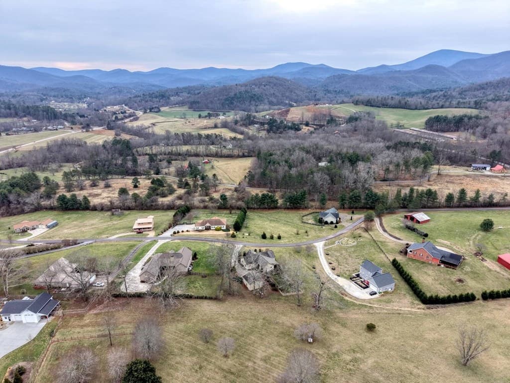 199 River Meadows, Blairsville GA 30512 - Photo