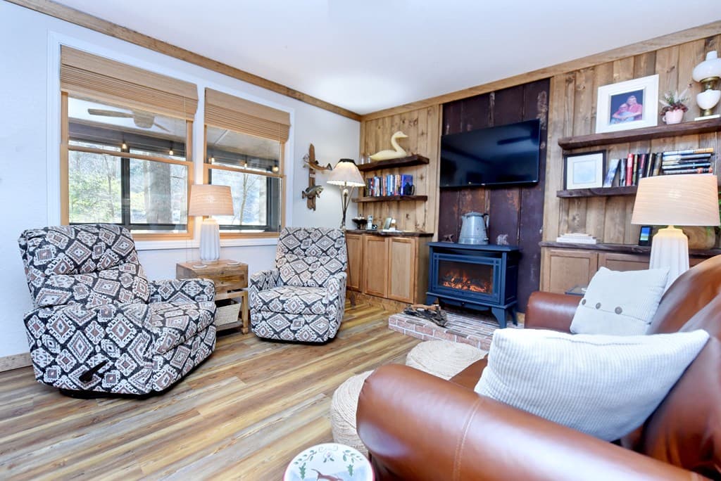 642 Everett Road, Blairsville GA 30512 - Photo