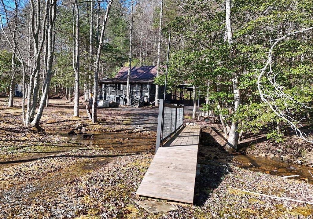 642 Everett Road, Blairsville GA 30512 - Photo