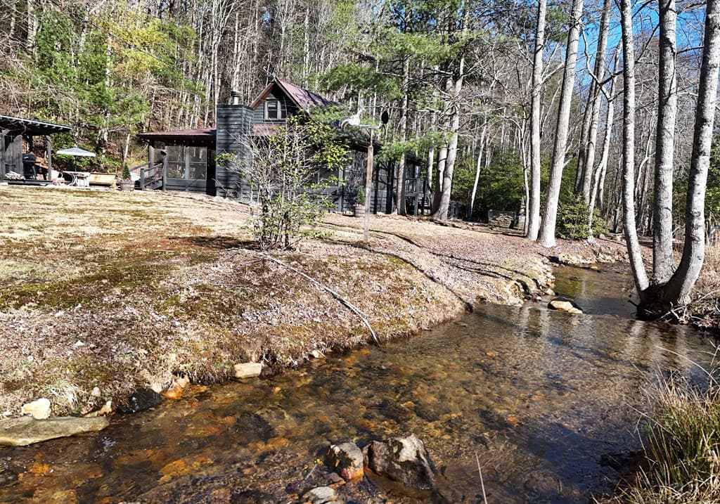 642 Everett Road, Blairsville GA 30512 - Photo