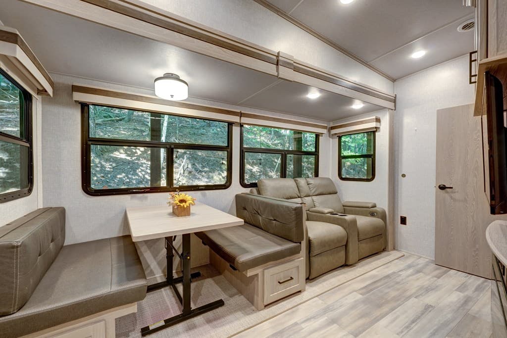 52 25th Street, Ellijay GA 30540 - Photo