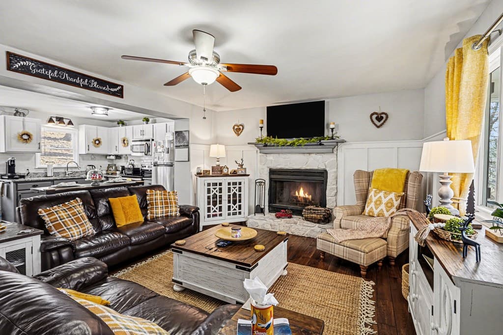 211 Hillside Drive, Waleska GA 30183 - Photo