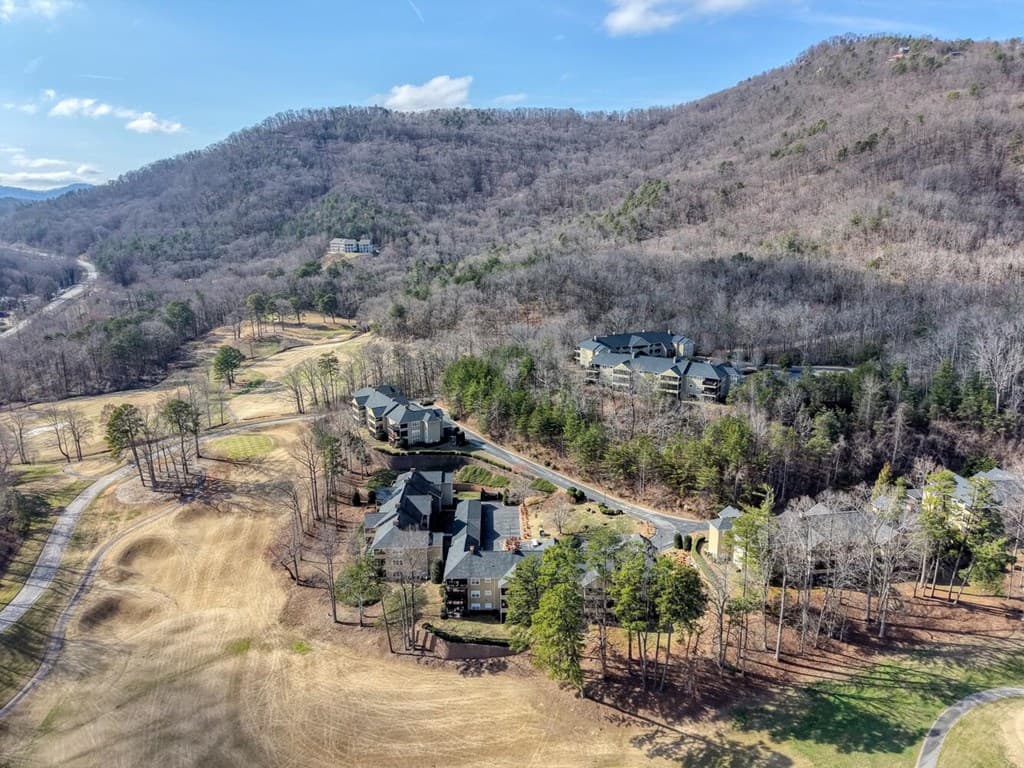 94 Glen Eagle Ct C202, Clayton GA 30525 - Photo