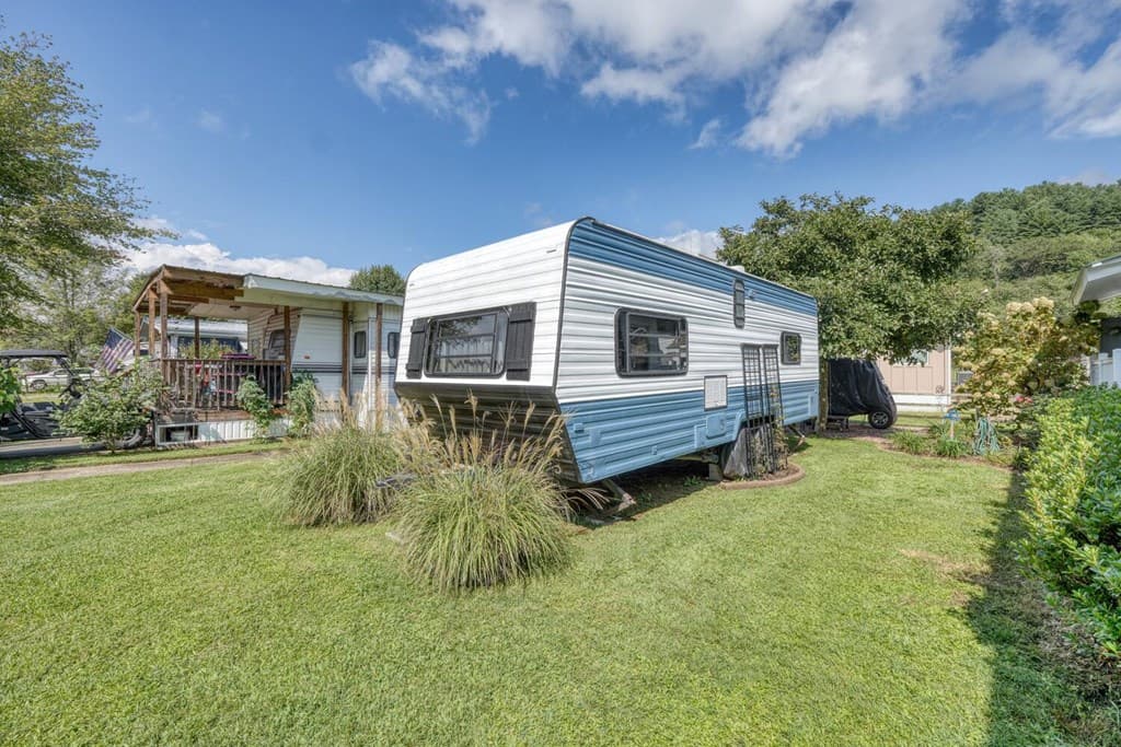4353 Riverbank Run, Hiawassee GA 30546 - Photo