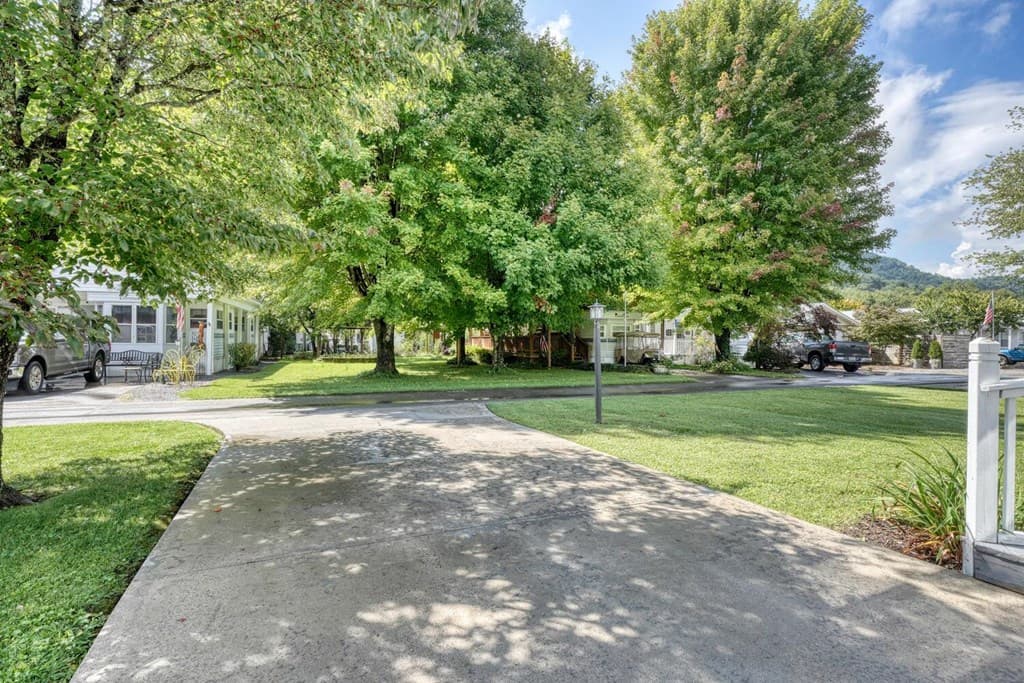 4353 Riverbank Run, Hiawassee GA 30546 - Photo