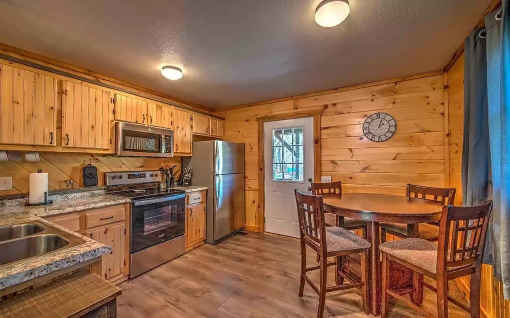 141 Mountain Rivers Road, Mineral Bluff GA 30559 - Photo