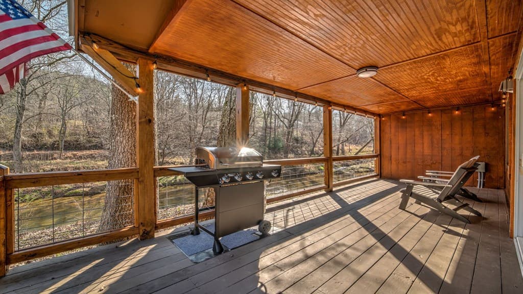 141 Mountain Rivers Road, Mineral Bluff GA 30559 - Photo