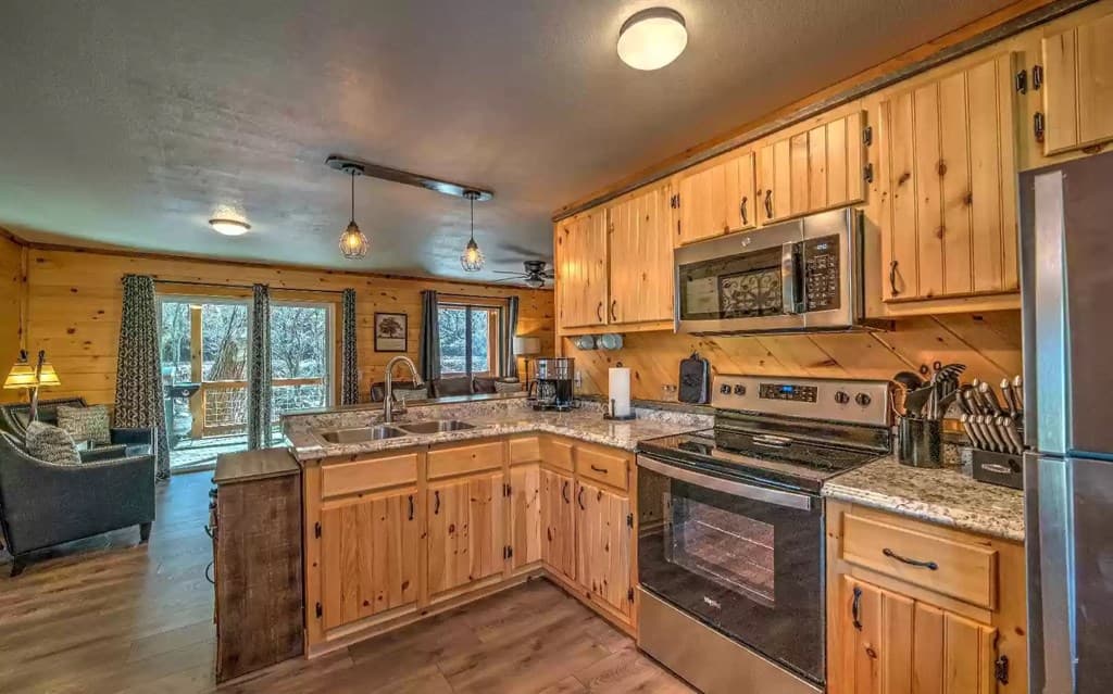 141 Mountain Rivers Road, Mineral Bluff GA 30559 - Photo