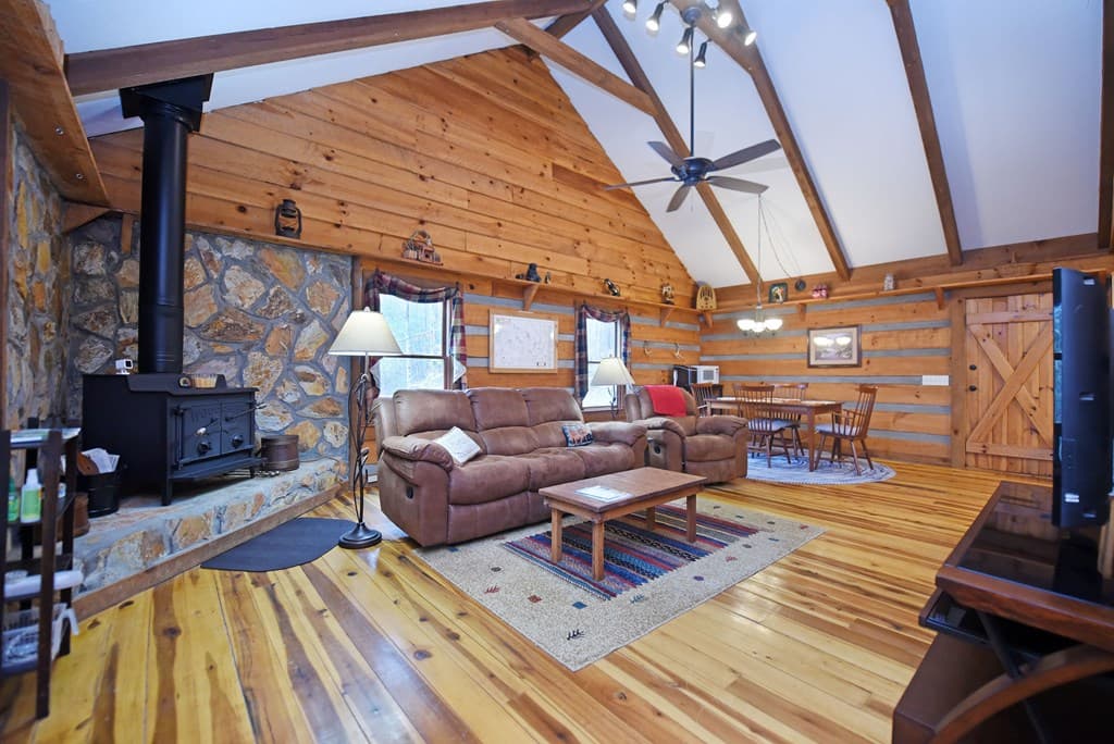 206 Misty Hollow, Blue Ridge GA 30513 - Photo