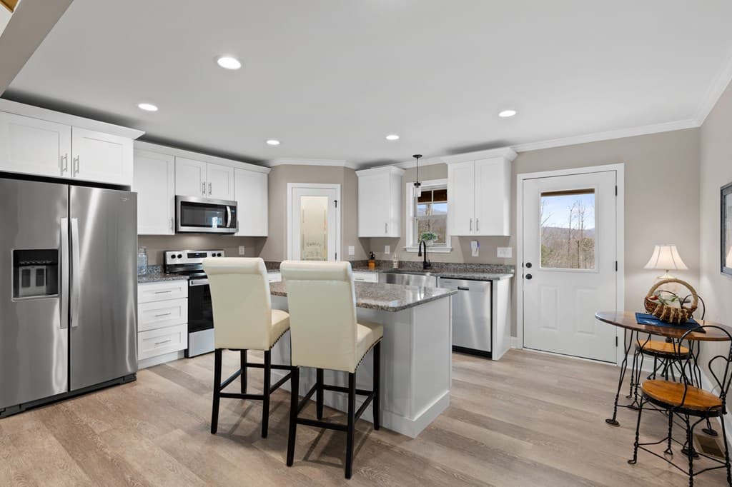 1281 Twisted Oak Road, Talking Rock GA 30175 - Photo