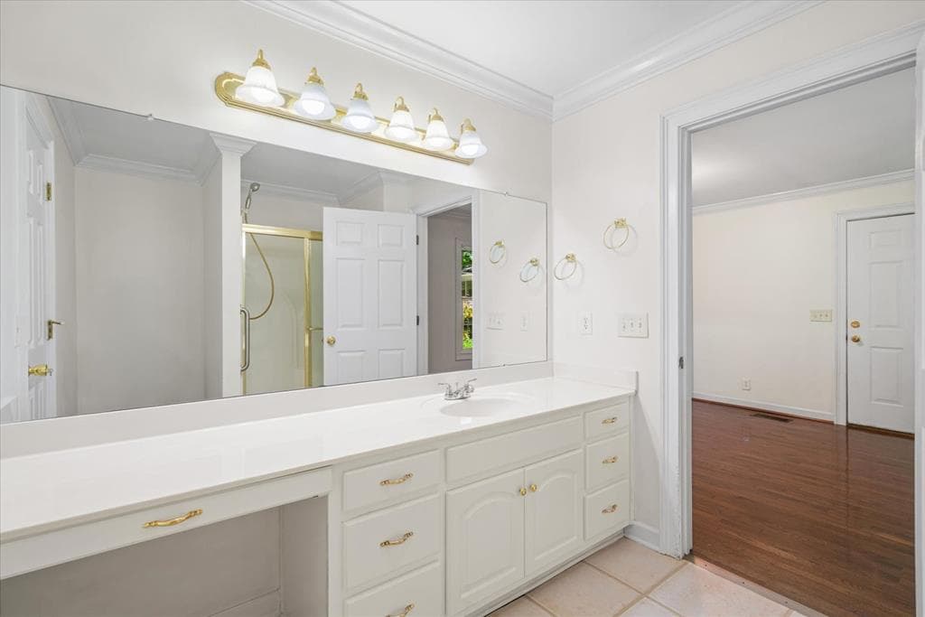 527 E Austin Dr, Chatsworth GA 30705 - Photo