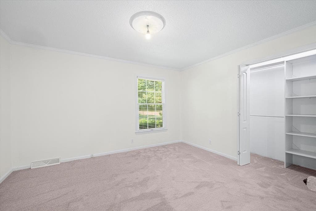 527 E Austin Dr, Chatsworth GA 30705 - Photo