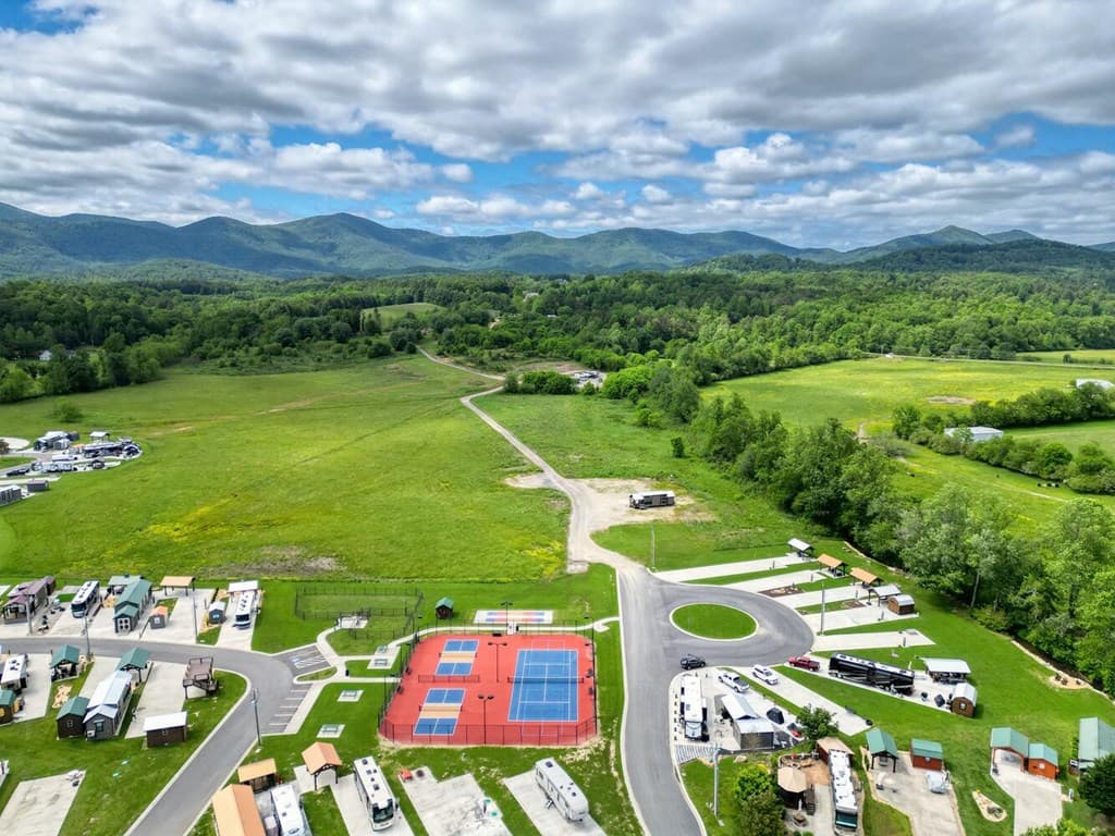 310 Mountain Creek Road, Blairsville GA 30512 - Photo