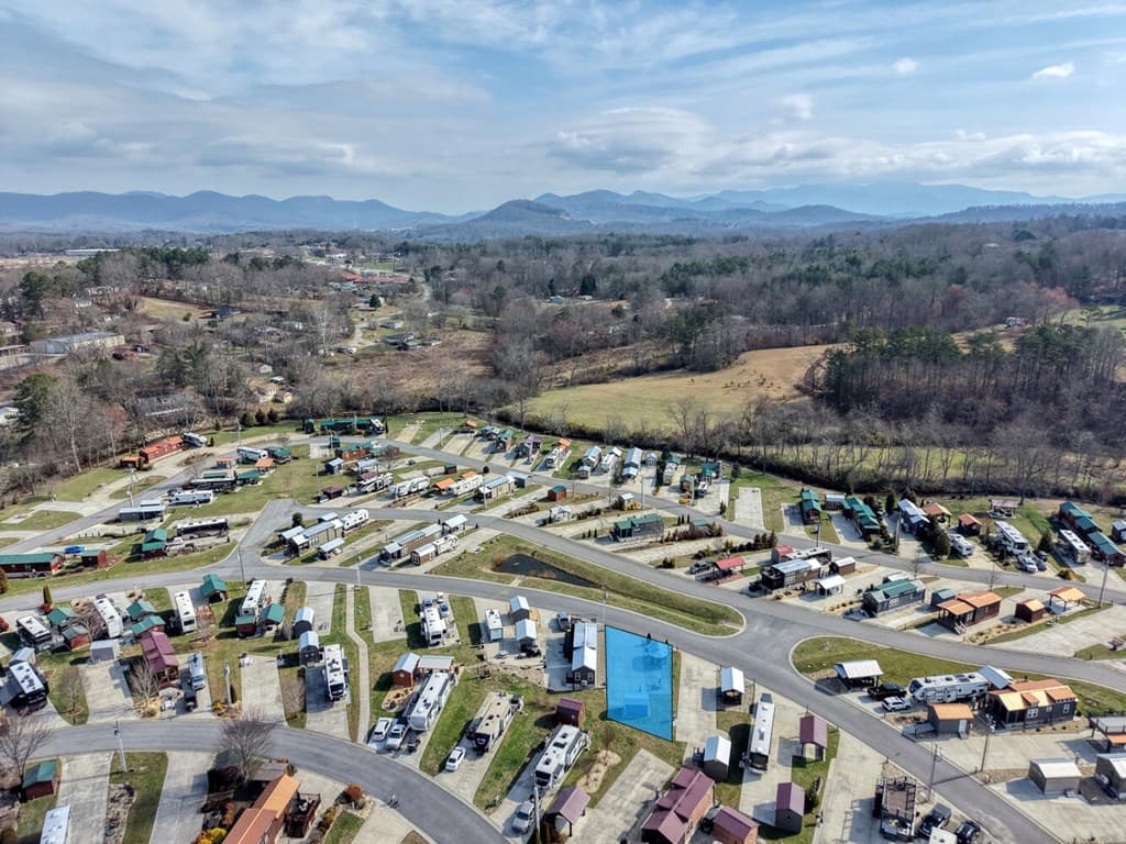 310 Mountain Creek Road, Blairsville GA 30512 - Photo
