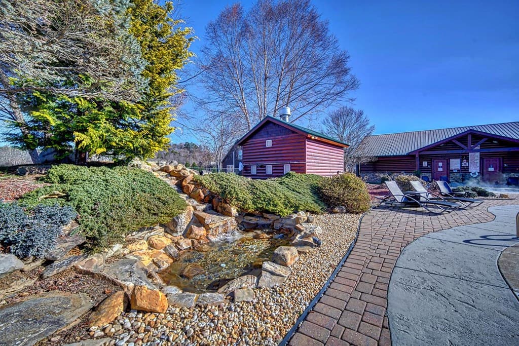 310 Mountain Creek Road, Blairsville GA 30512 - Photo