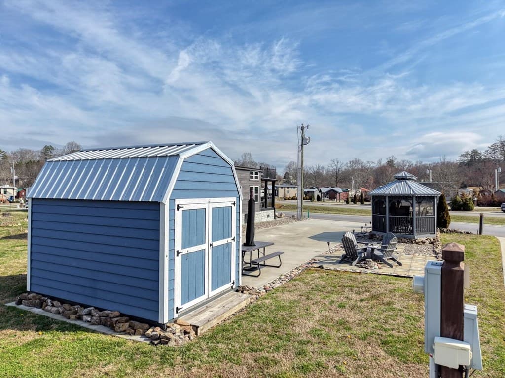 310 Mountain Creek Road, Blairsville GA 30512 - Photo