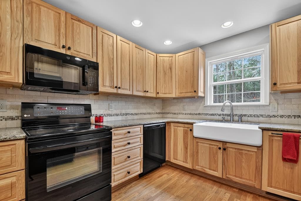 144 Emerald Cove Drive, Ellijay GA 30540 - Photo