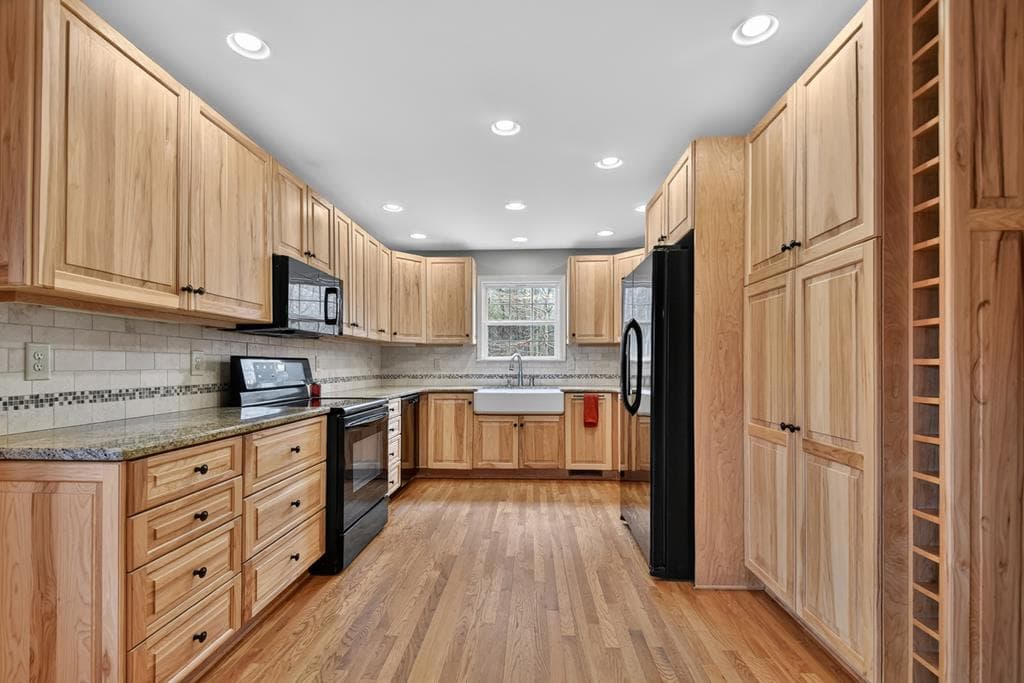 144 Emerald Cove Drive, Ellijay GA 30540 - Photo