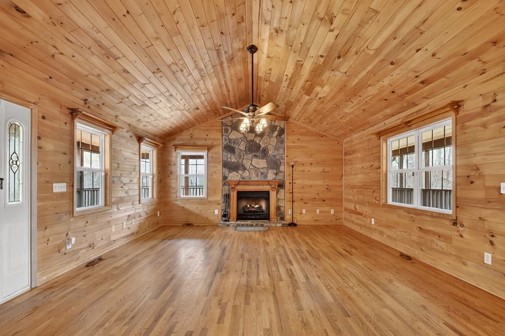 144 Emerald Cove Drive, Ellijay GA 30540 - Photo