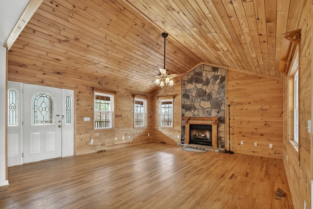 144 Emerald Cove Drive, Ellijay GA 30540 - Photo
