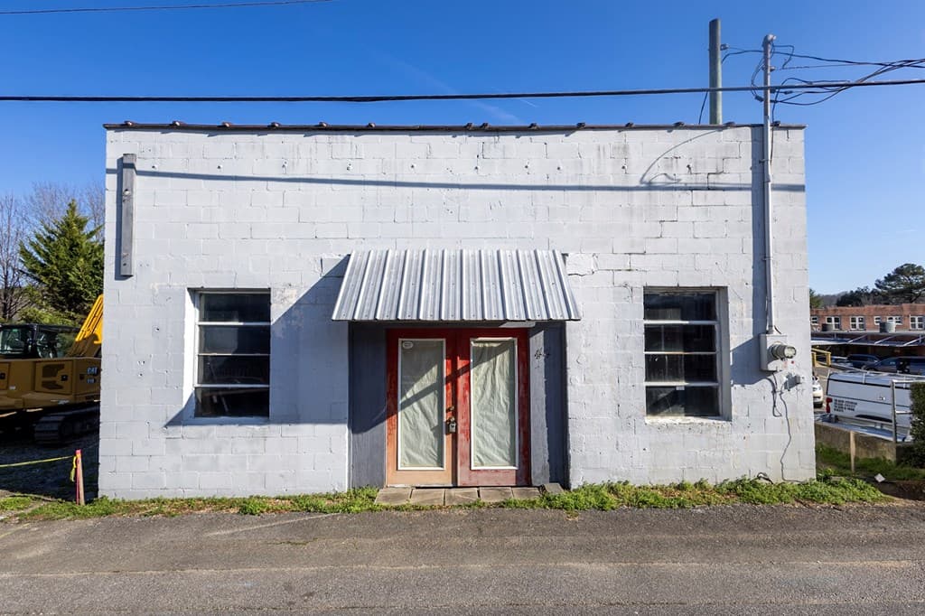 44 N Church Street, Ellijay GA 30540 - Photo